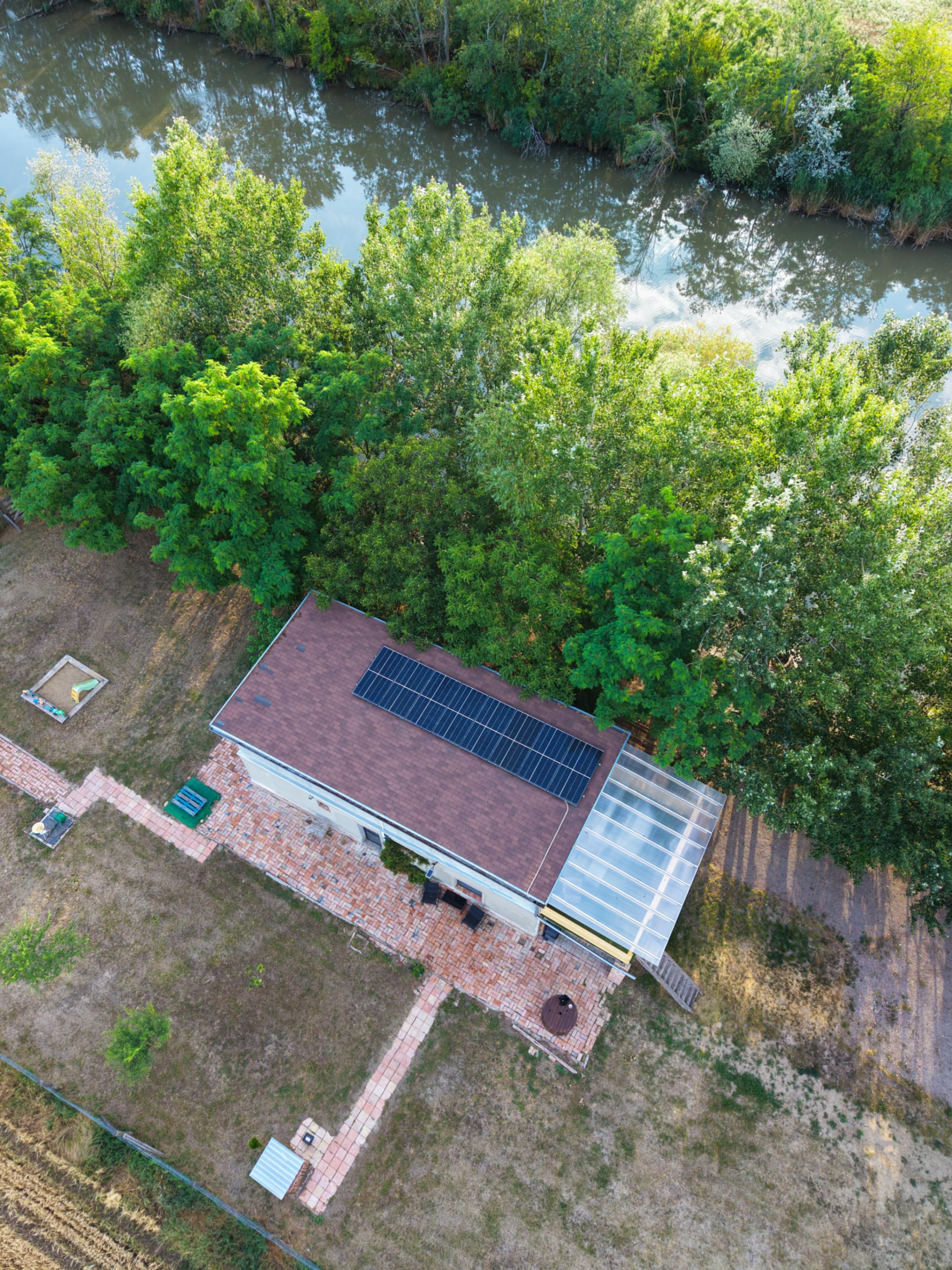 Hacienda Verde a Kurca partján, légifelvétel